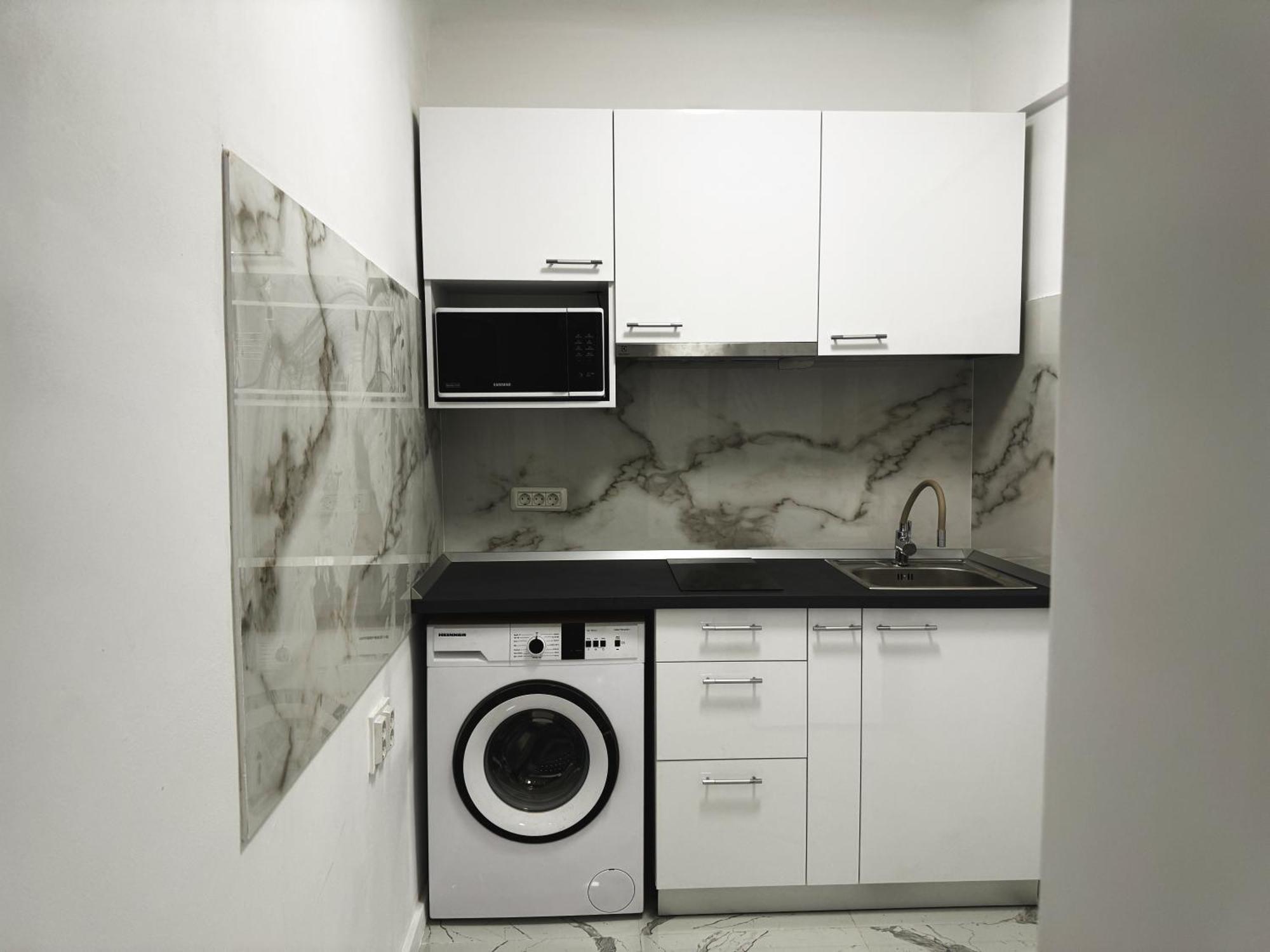 Loving Downtown Studio By Chr Luxury Property บูคาเรสต์ ภายนอก รูปภาพ