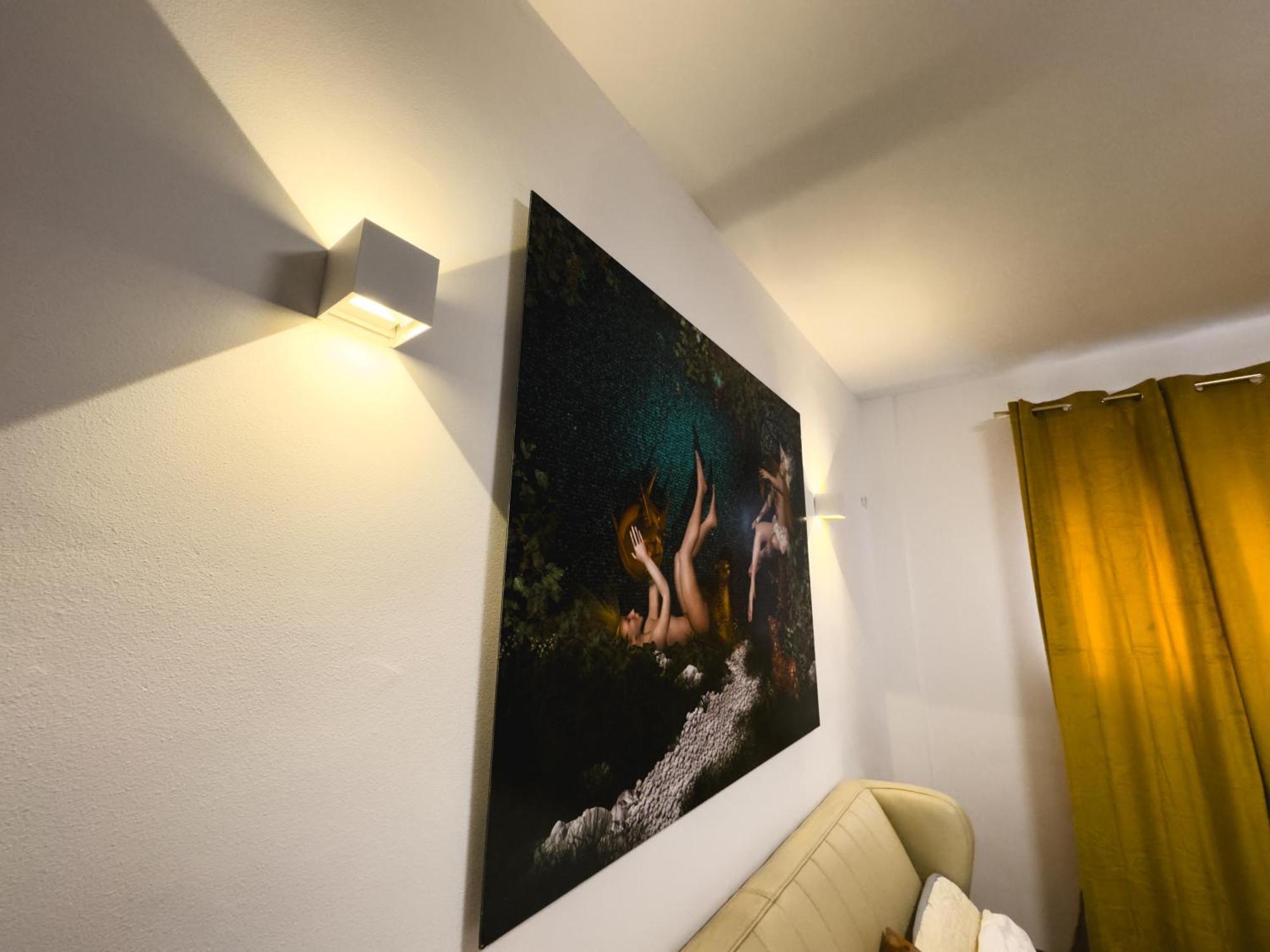 Loving Downtown Studio By Chr Luxury Property บูคาเรสต์ ภายนอก รูปภาพ