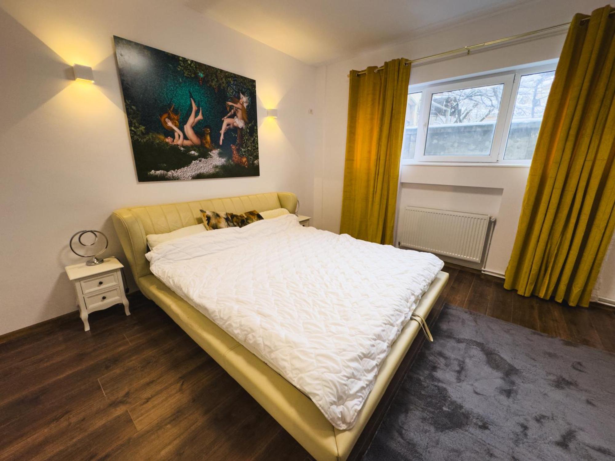 Loving Downtown Studio By Chr Luxury Property บูคาเรสต์ ภายนอก รูปภาพ